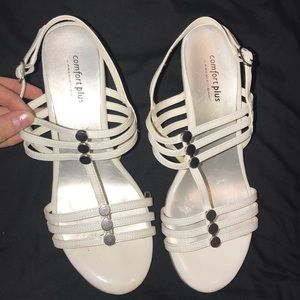 🌷4 for $20🌷 COMFORT PLUS WHITE WEDGE SANDAL